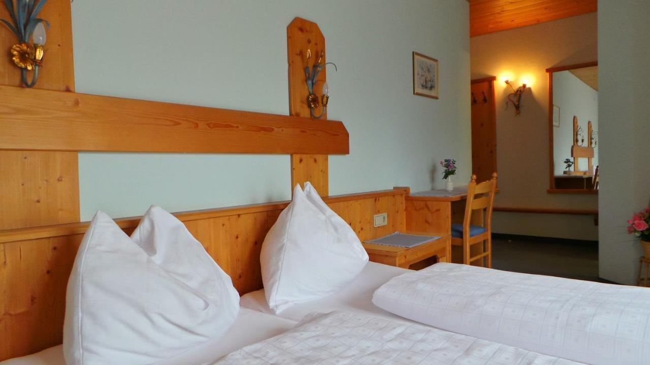 Hotel Zum Hirschen Leutasch Eksteriør billede