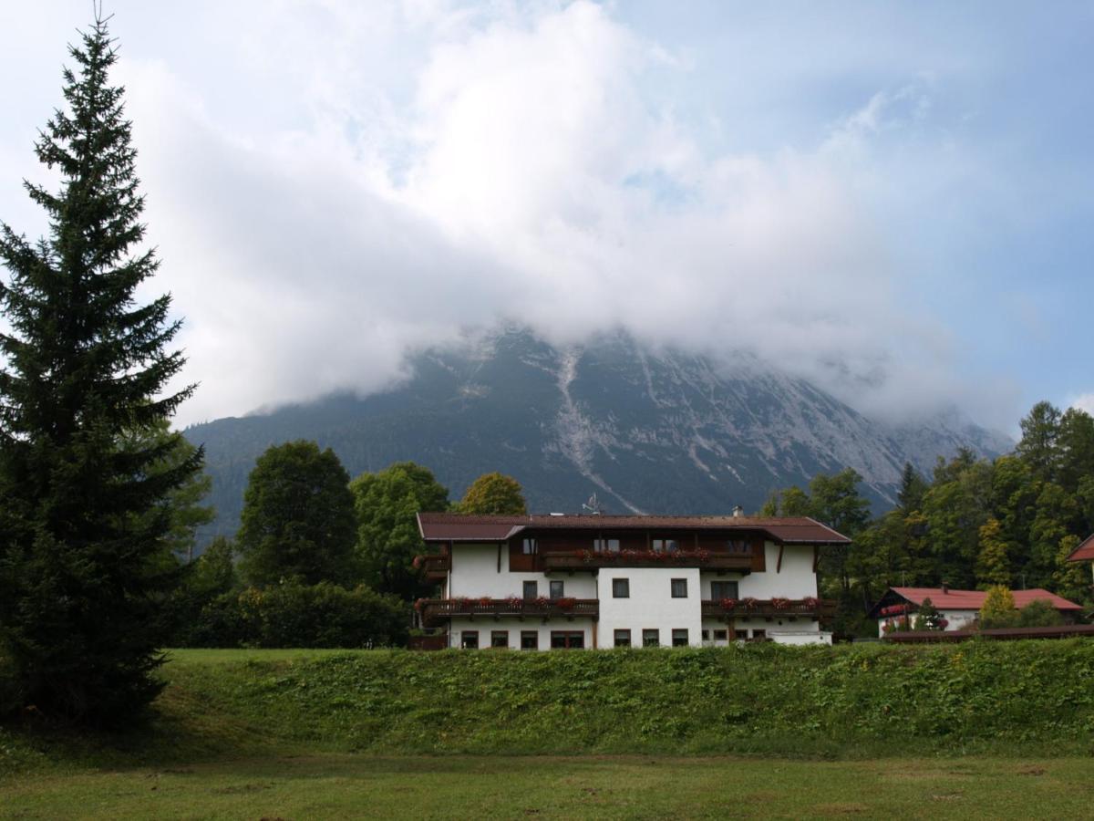 Hotel Zum Hirschen Leutasch Eksteriør billede