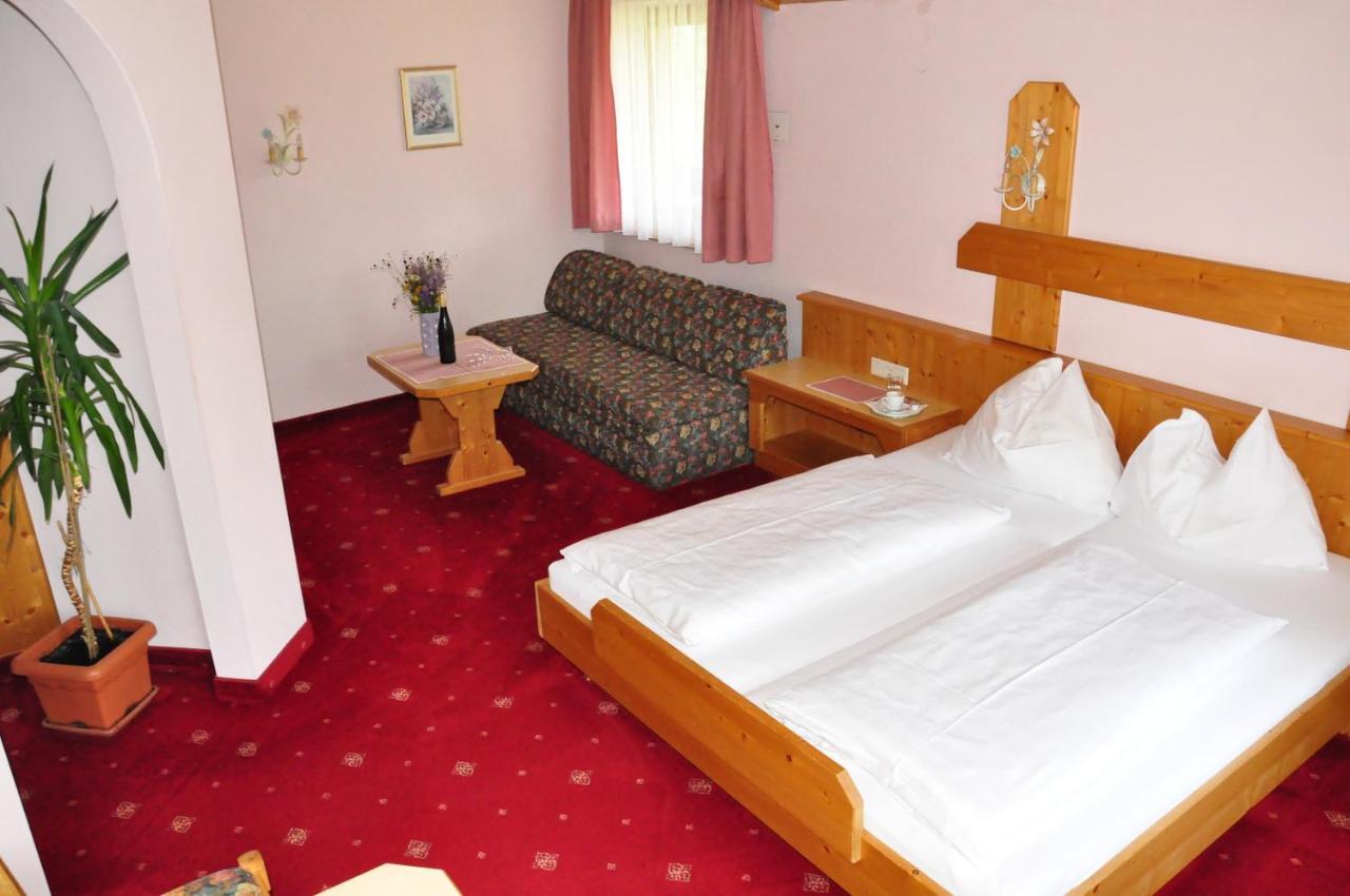 Hotel Zum Hirschen Leutasch Eksteriør billede