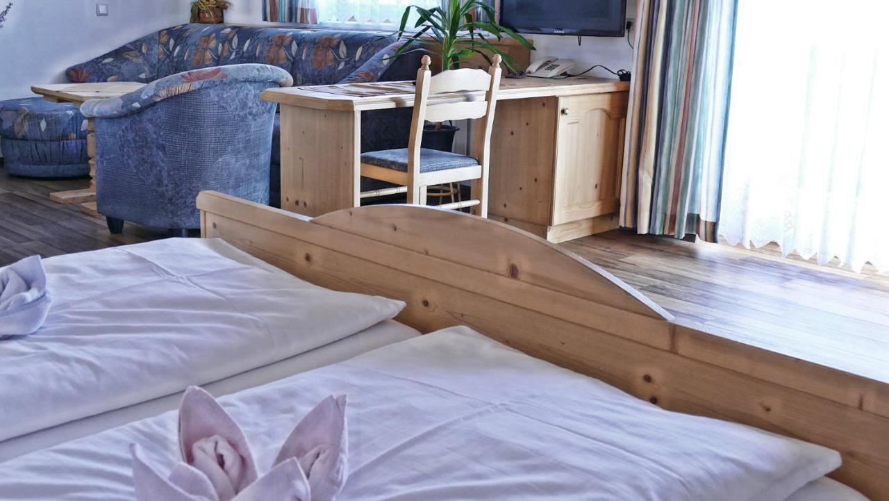 Hotel Zum Hirschen Leutasch Eksteriør billede