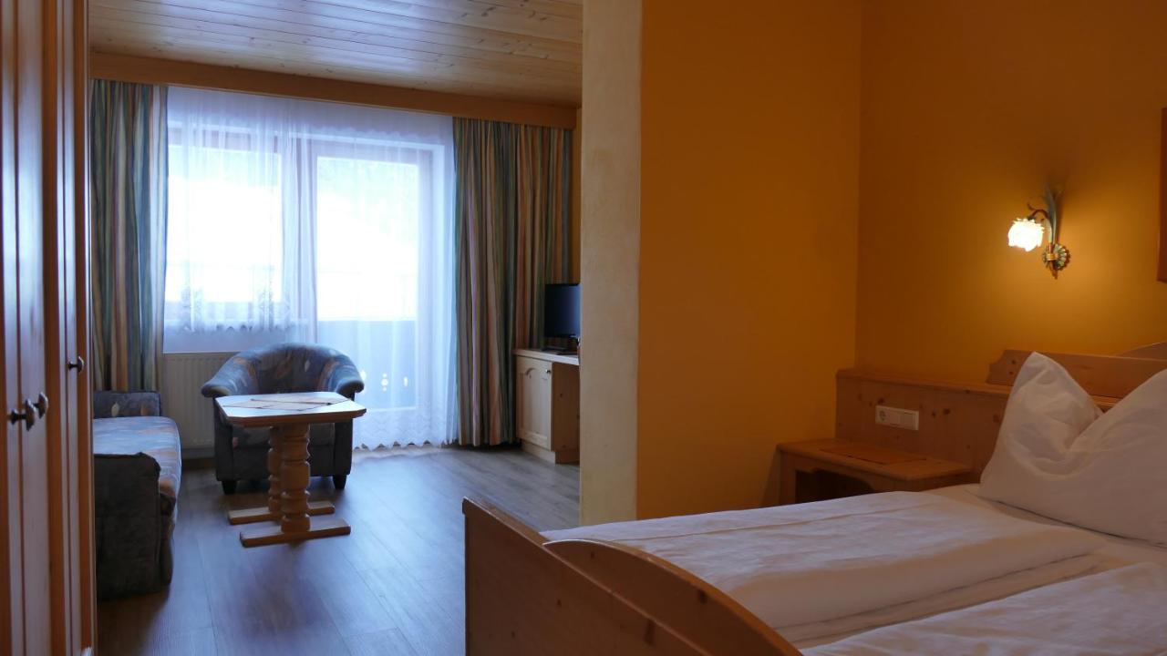 Hotel Zum Hirschen Leutasch Eksteriør billede